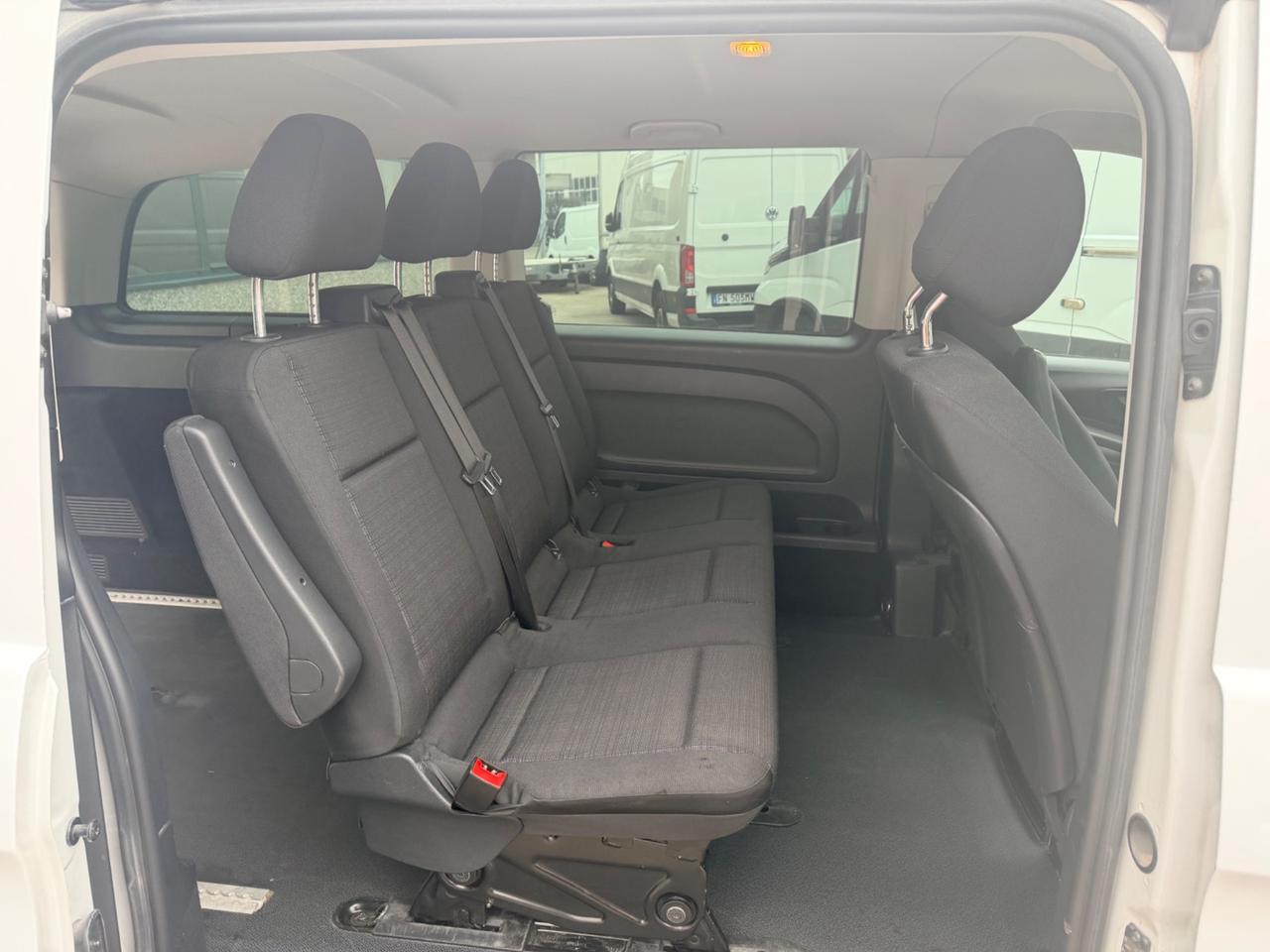 Mercedes Benz Vito 114 Mixto 5 posti