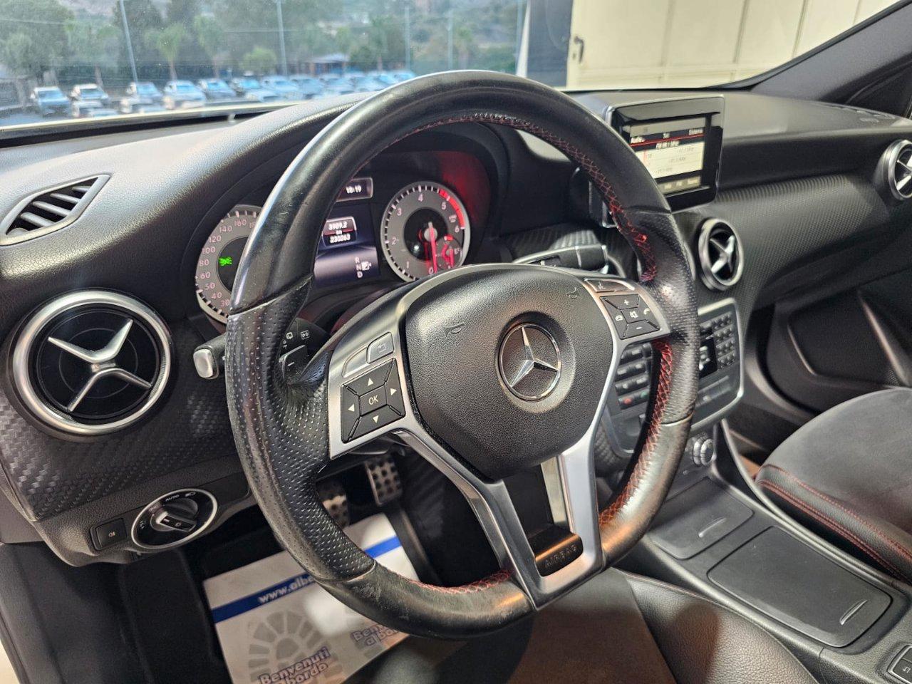 Mercedes A 180 A 180 CDI Automatic Premium AMG + TETTO APRIBILE