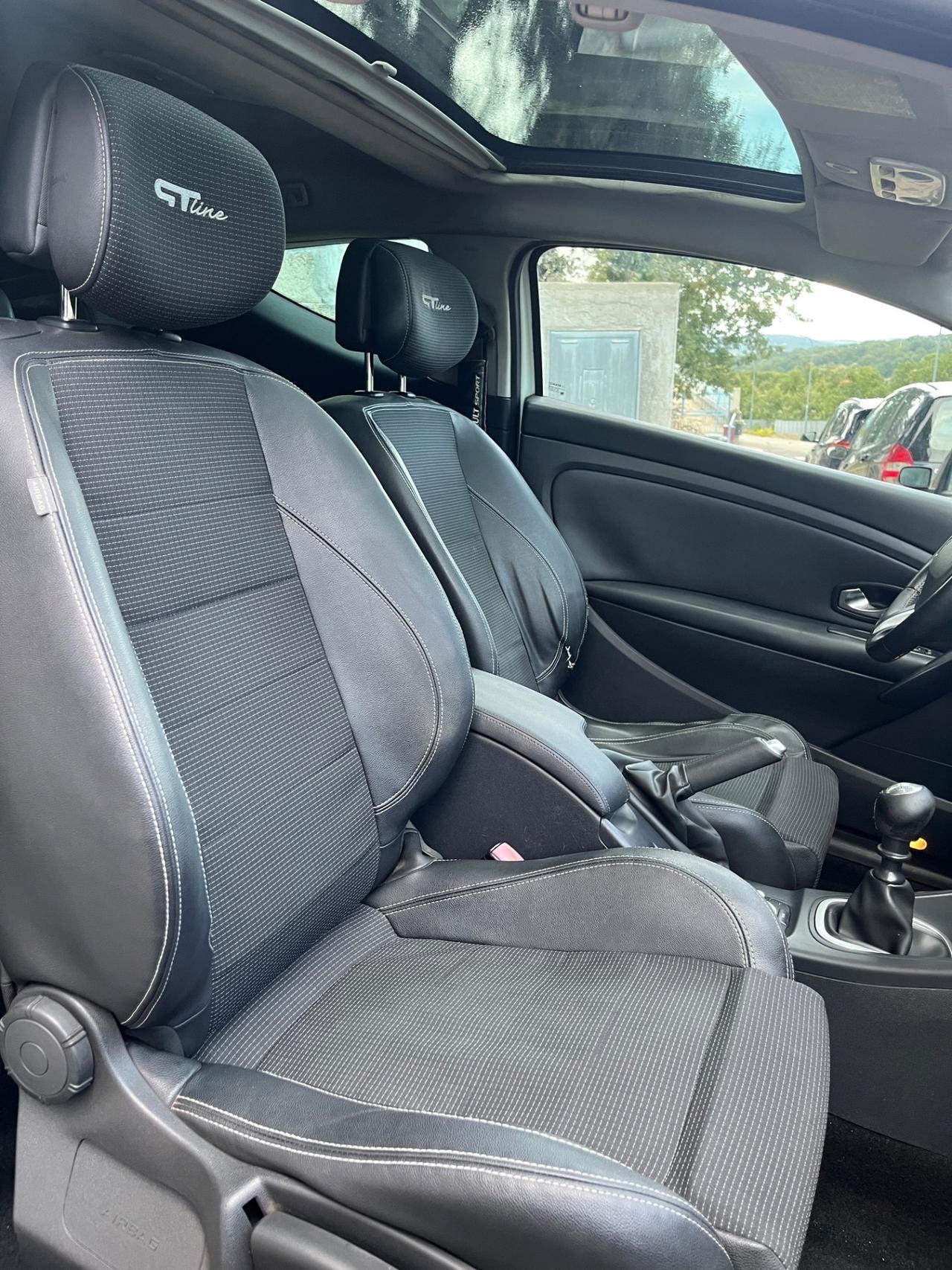 Renault Megane Mégane Coupé 1.5 dCi 110CV EDC GT Line