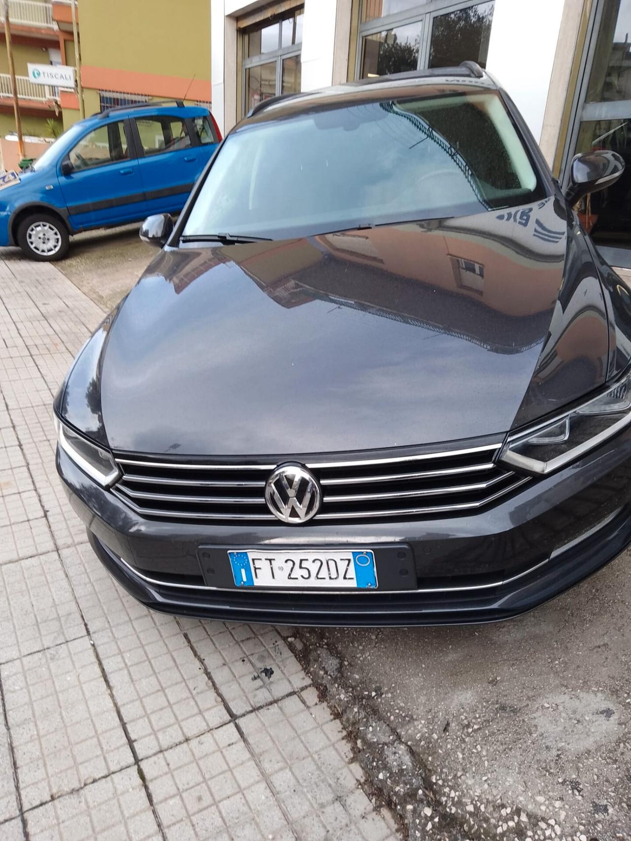 Volkswagen Passat Variant 2.0 TDI DSG Business BlueMotion Tech