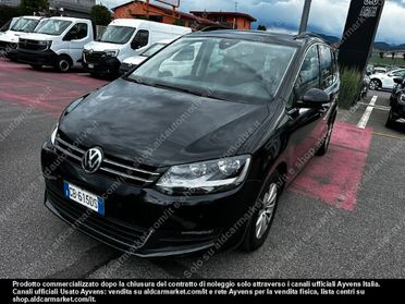 Volkswagen Sharan VOLKSWAGEN SHARAN 2.0 TDI SCR Business BMT DSG MPV