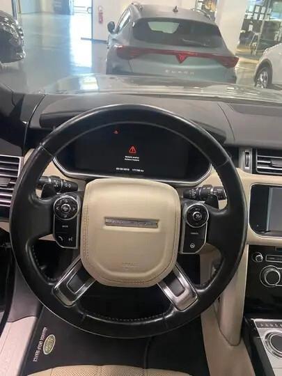 Land Rover Range 4.4 SDV8 Autobiography