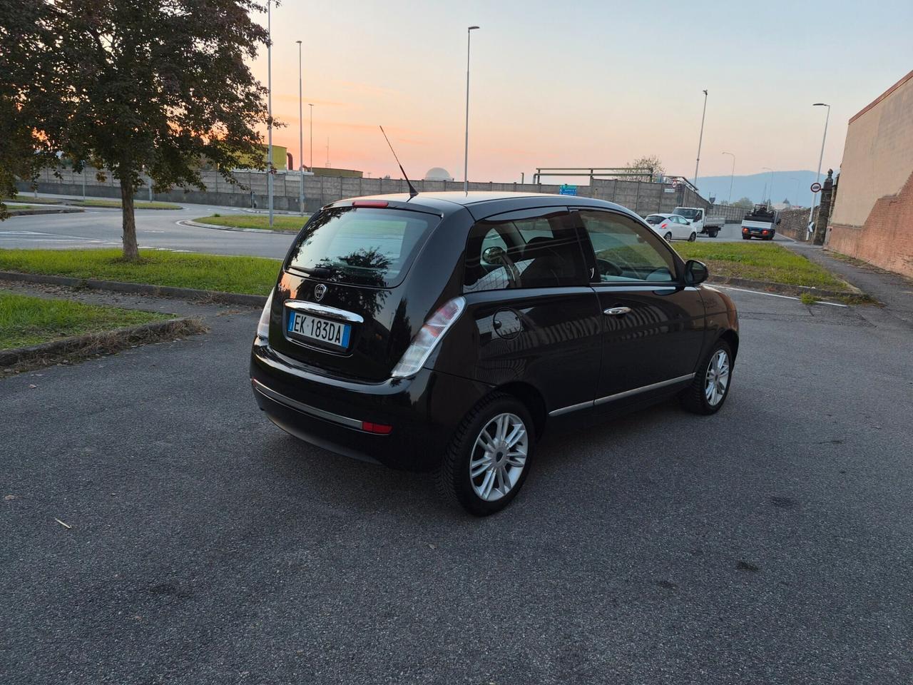 Lancia Ypsilon 1.2 69 CV Platinum