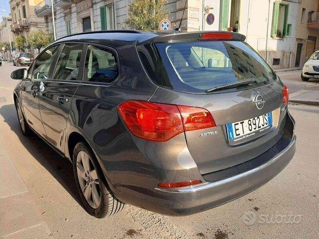 OPEL Astra 1.7 CDTI 110CV Sports Tourer Business