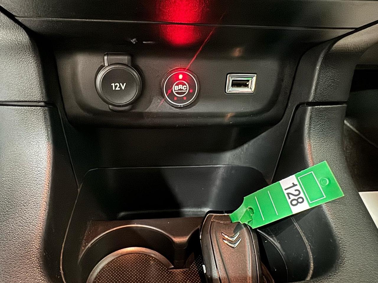 Citroen C3 1.2 Shine s -ADATTA A NEOPATENTATI-GPL-2021