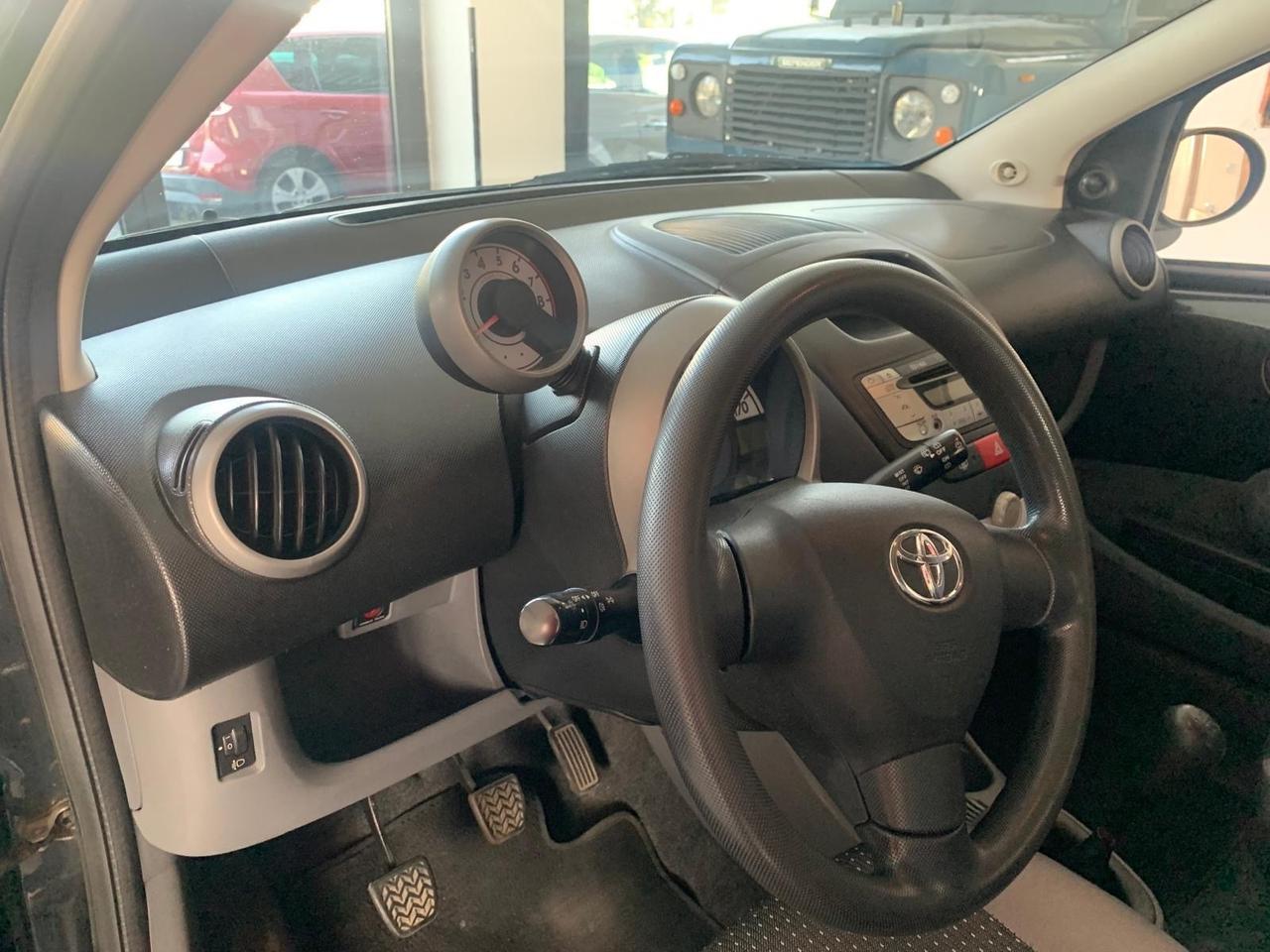 Toyota Aygo 1.0 12V VVT-i 3 porte Sol