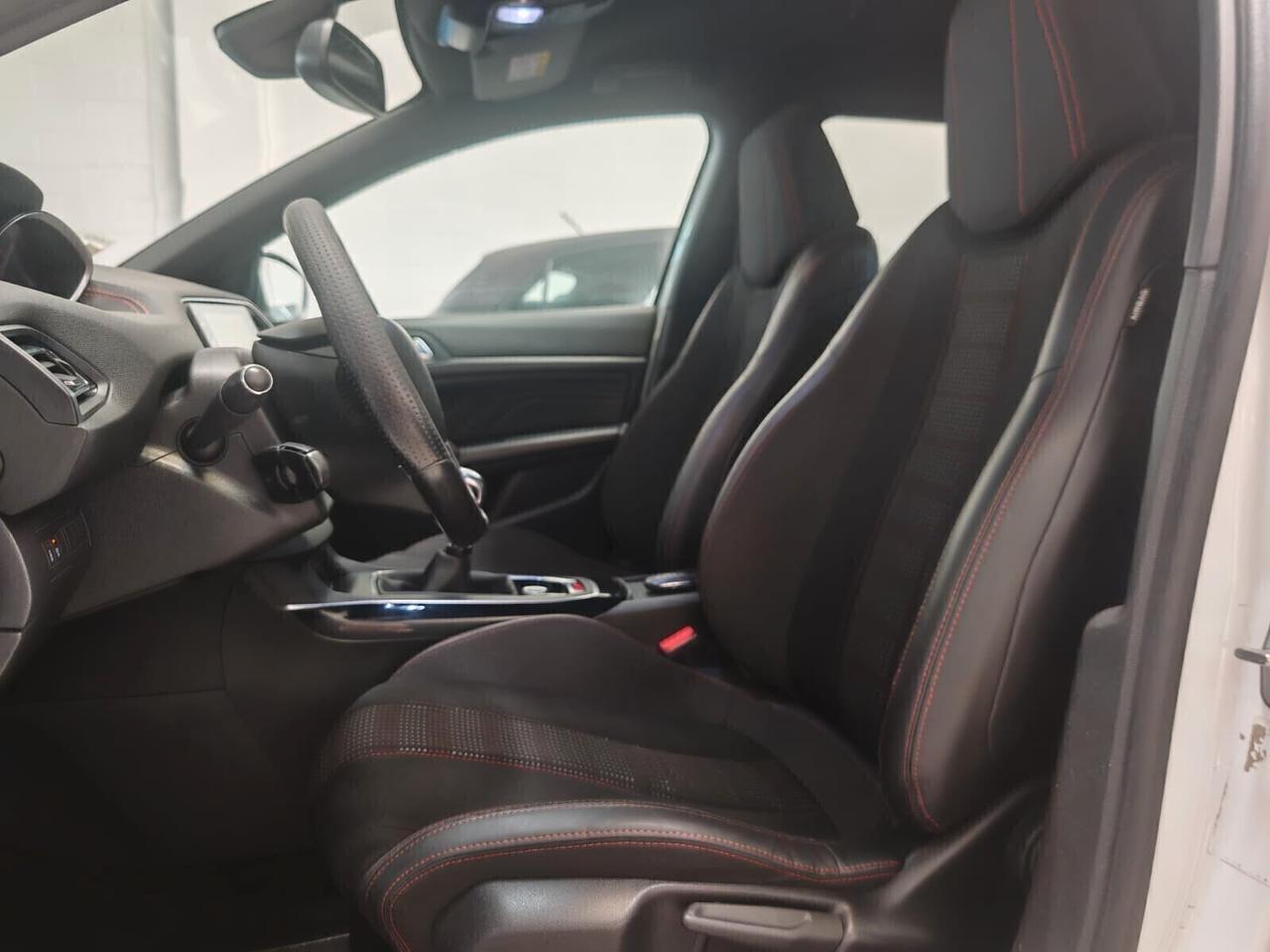 Peugeot 308 BlueHDi 150 S&S EAT6 GT Line