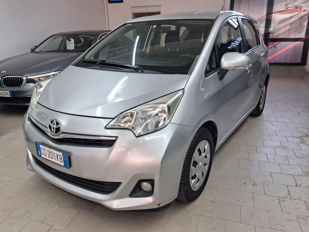 Toyota Verso-S 1.3 CVT Active