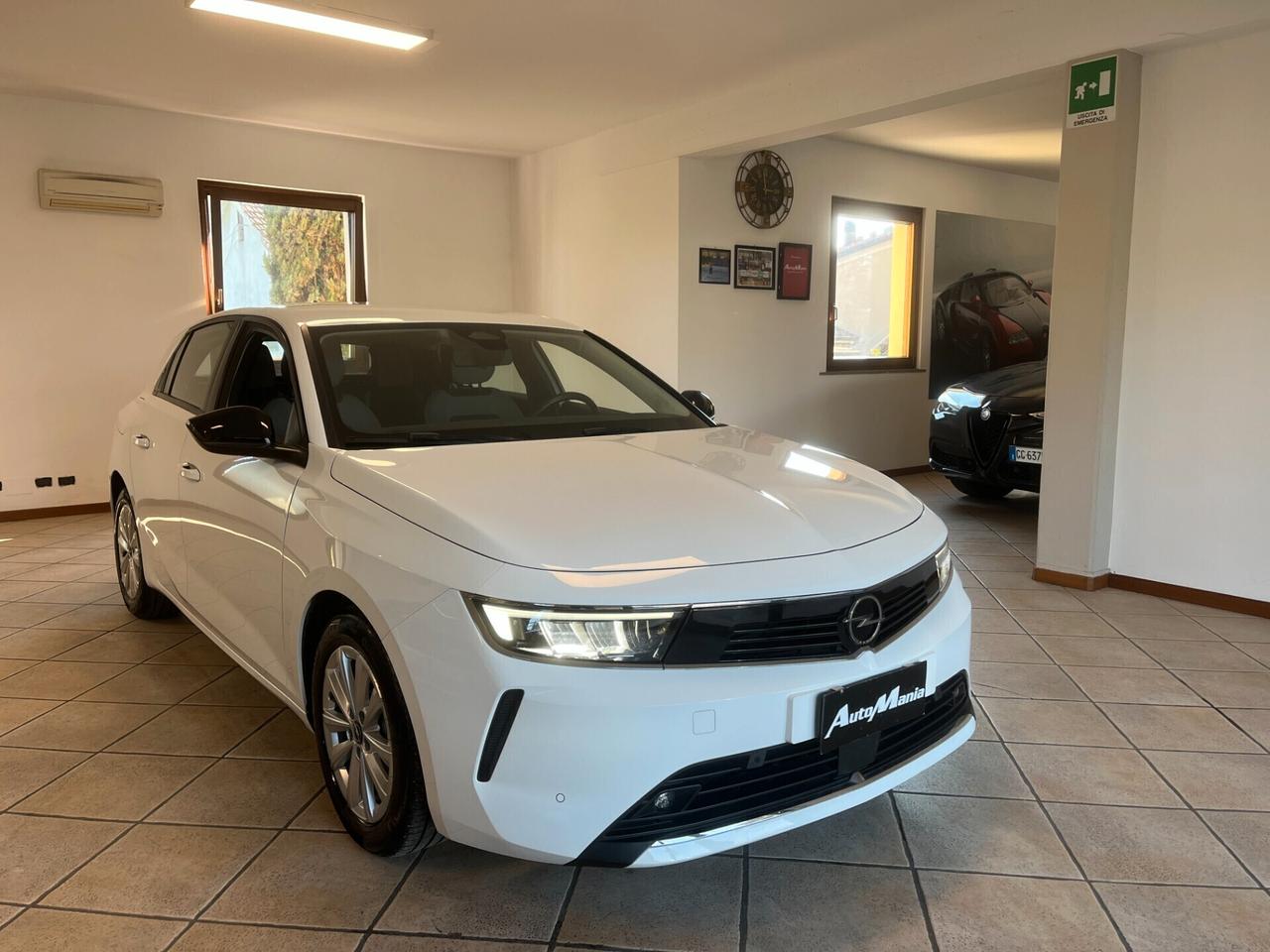 Opel Astra 1.5 Turbo Diesel 130 CV AT8