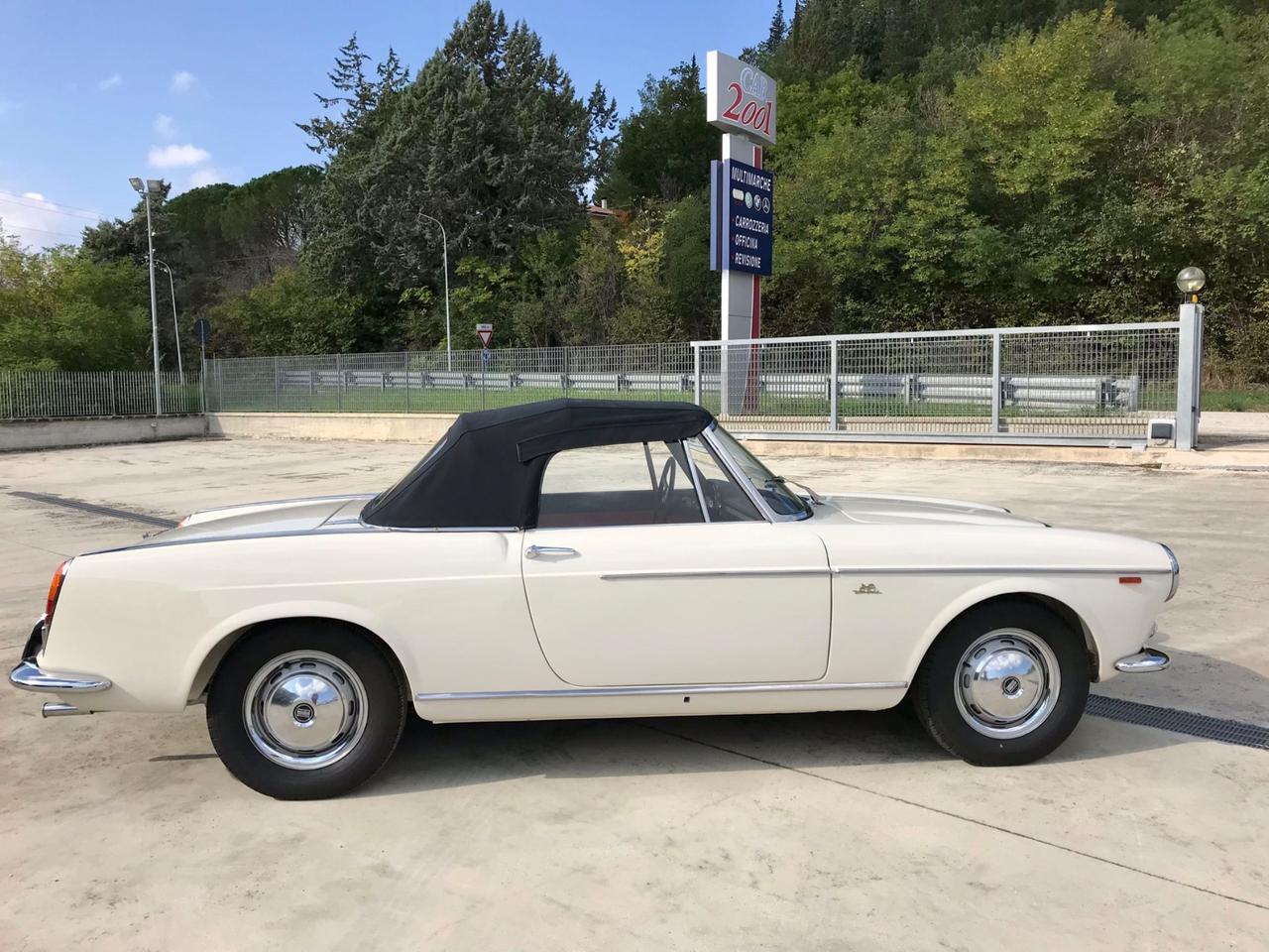 FIAT 1200 CABRIOLET anno 1962 - epoca ben conservata