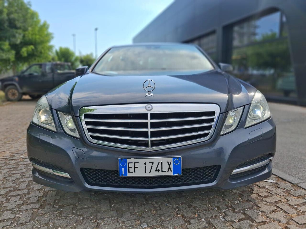 Mercedes-benz E 220 CDI BlueEFFICIENCY Avantg.AMG