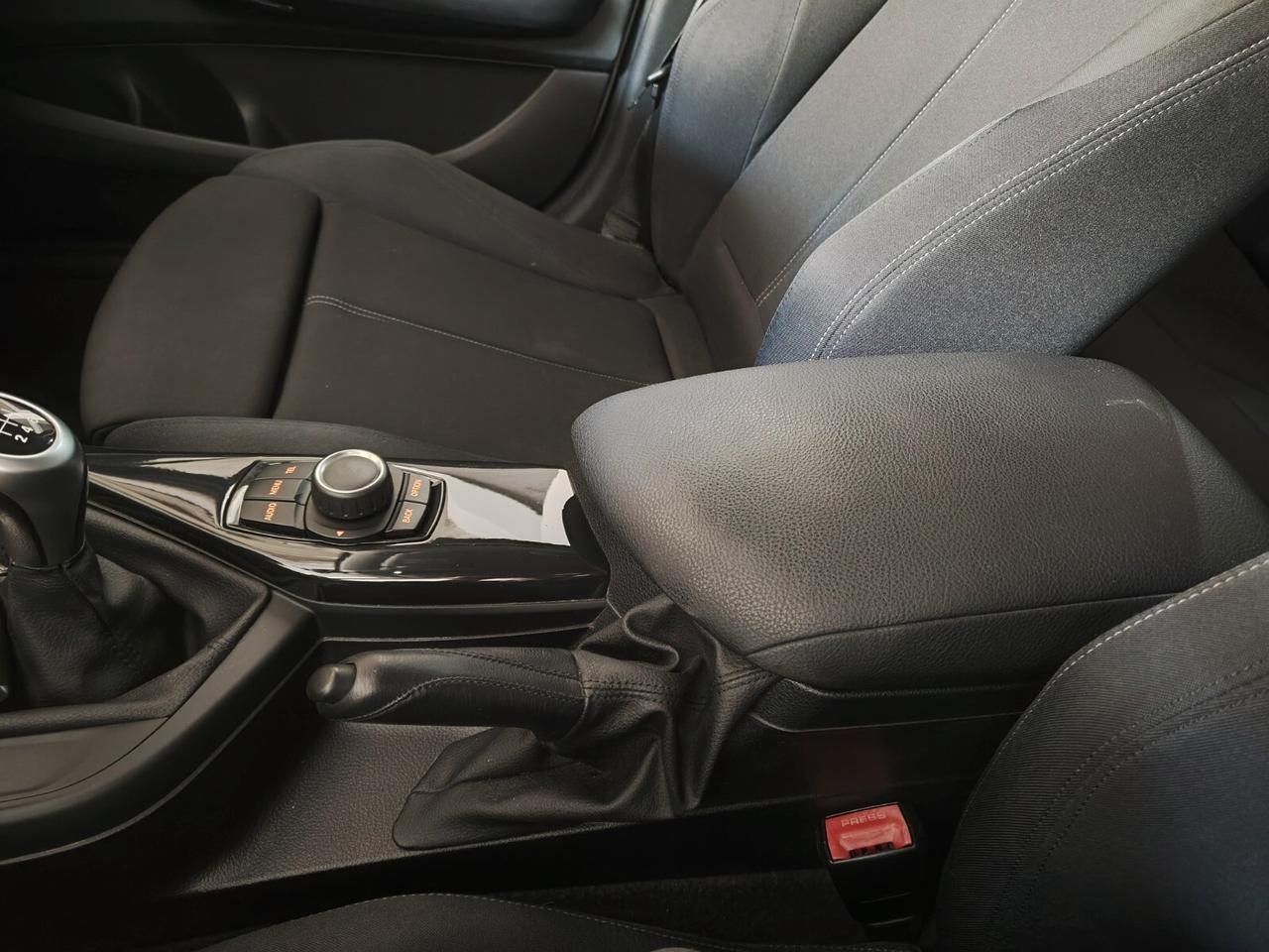 Bmw 118 118d 5p. Sport