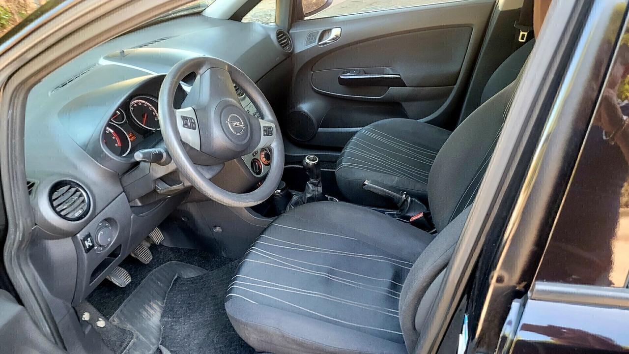 Opel Corsa 1.2 80CV 5 porte GPL-TECH Edition