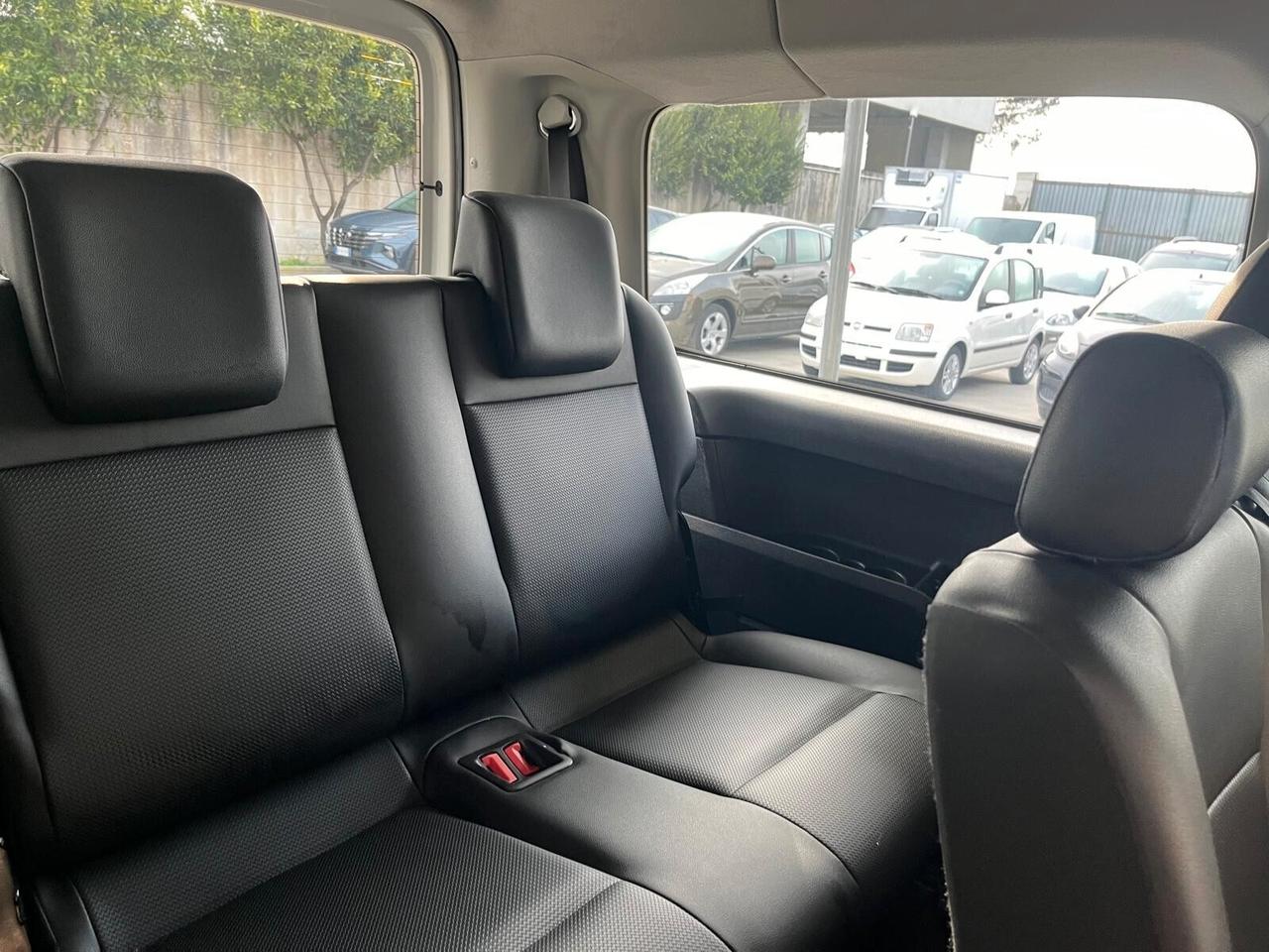 Volkswagen Caddy Maxi 2.0 TDi DSG 7 Posti Highline