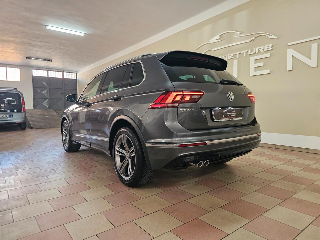 Volkswagen Tiguan 1.6 TDI SCR R LINE BlueMotion Technology