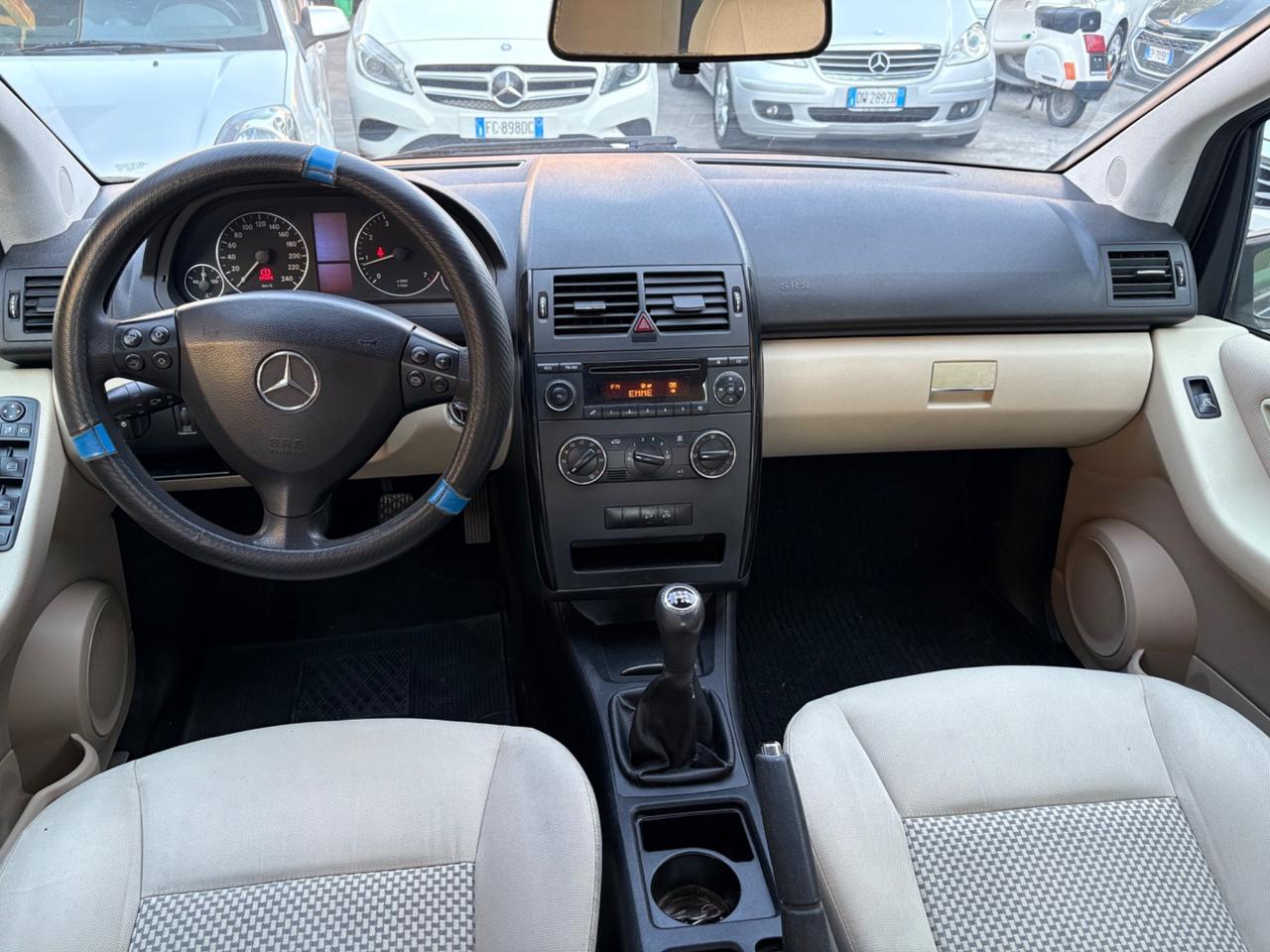 Mercedes-benz A 150 1.5 benzina 122000km