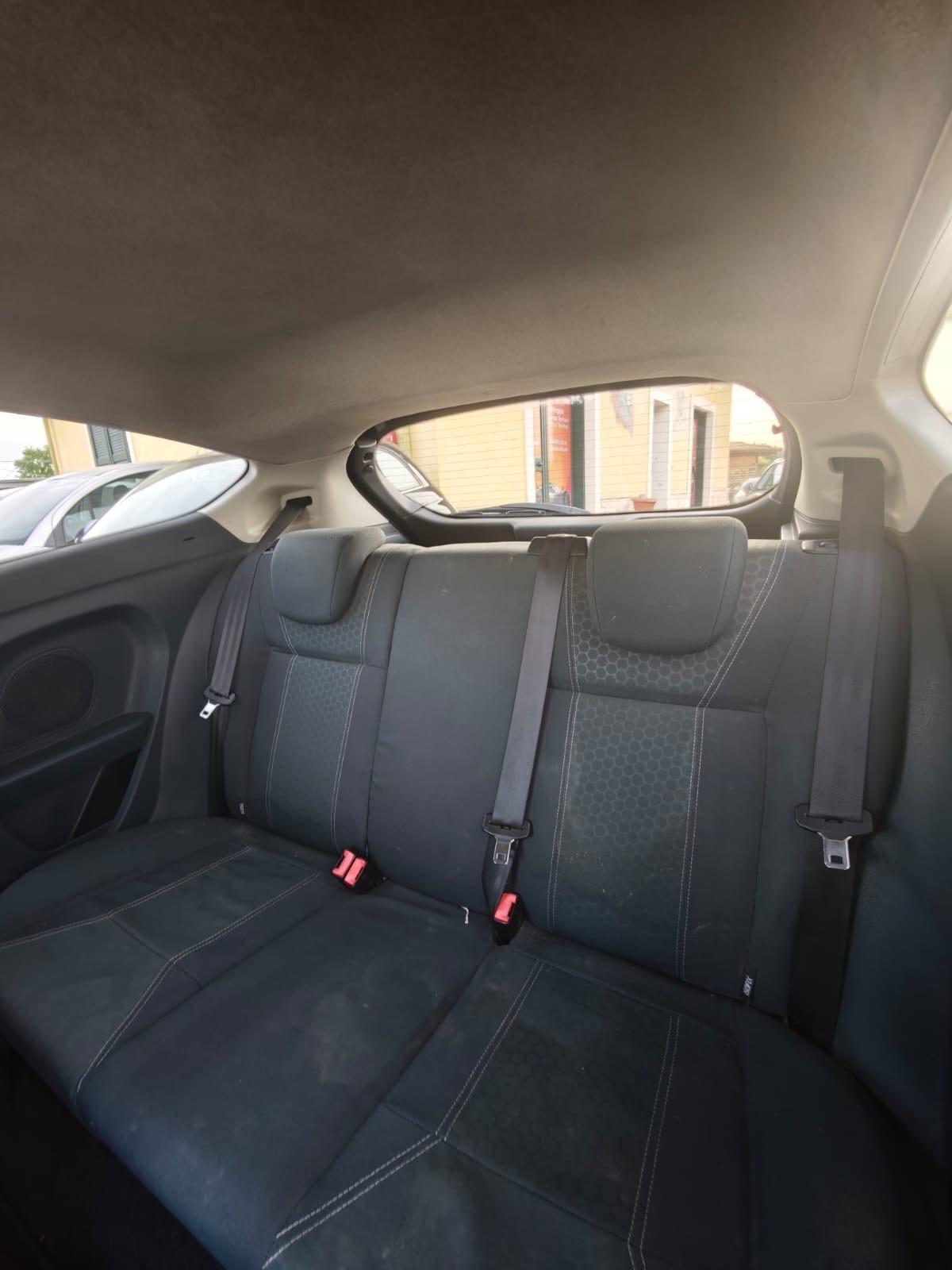 Ford Fiesta 1.4 TDCi 68CV 3 porte