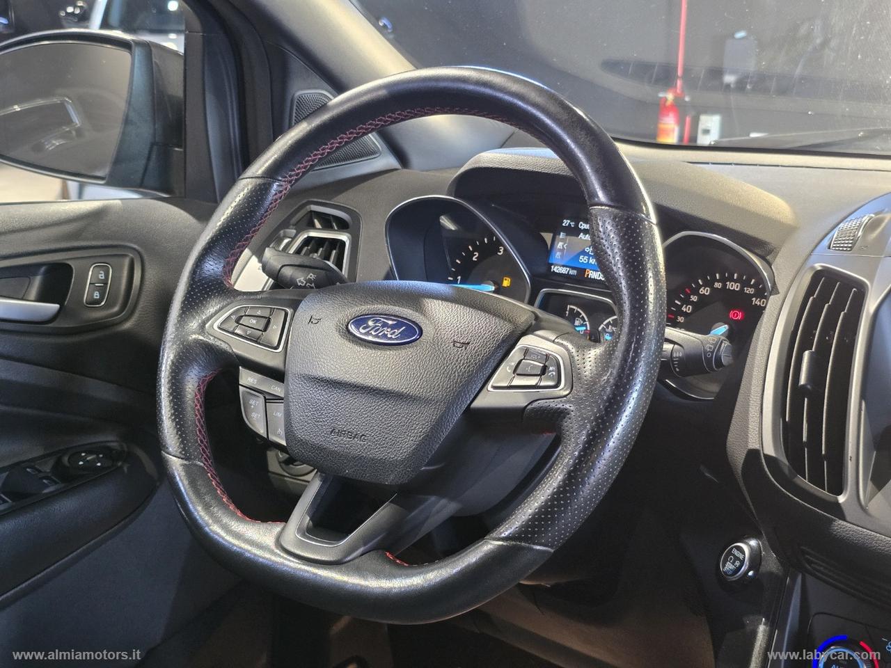FORD Kuga 2.0 TDCI 180 CV S&S 4WD Pow.ST-Line