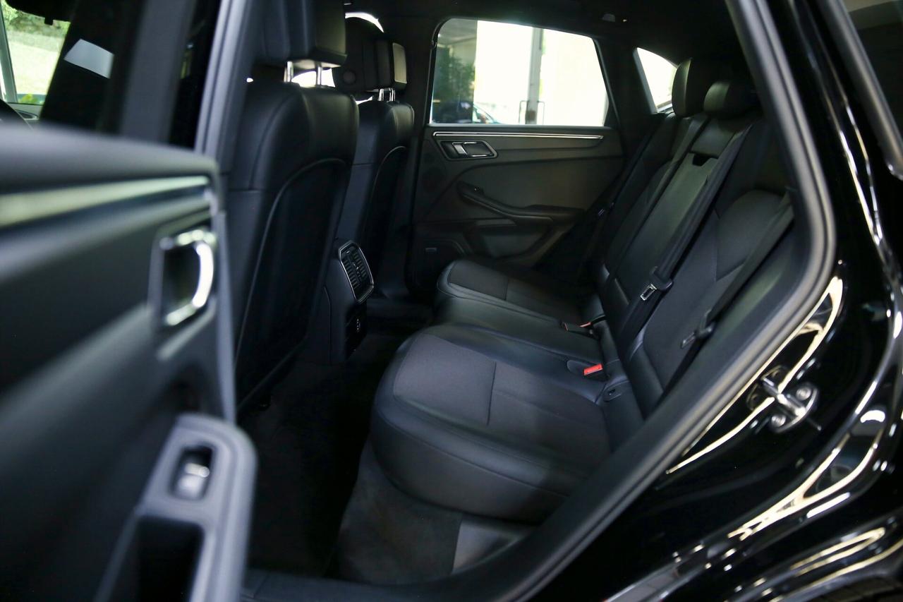Porsche Macan 2.0 265 cv pdk