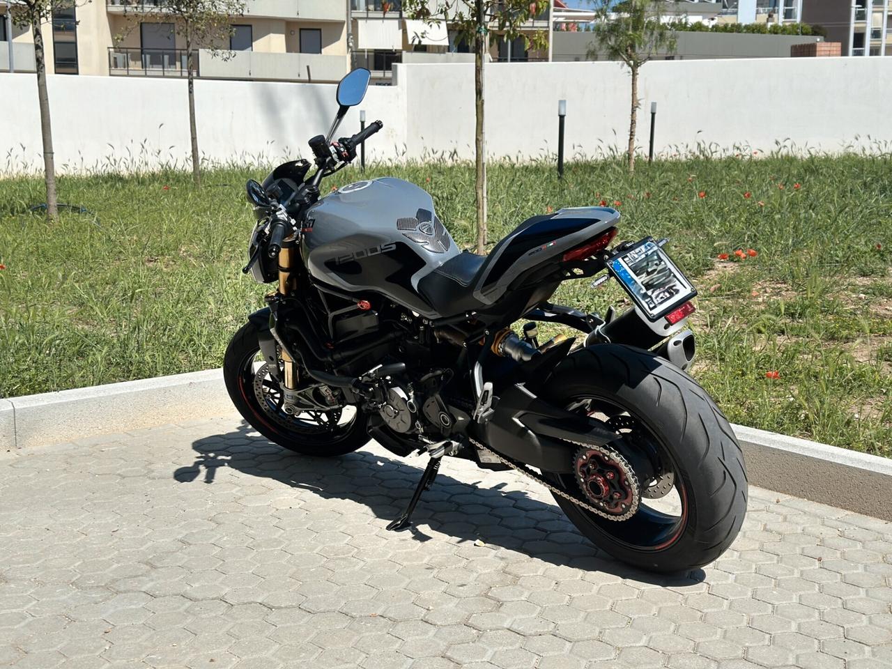 DUCATI Monster 1200 S my17