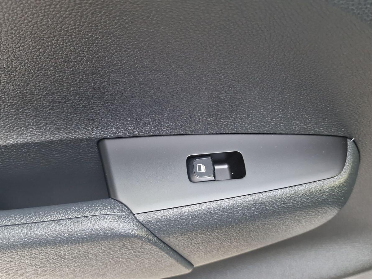 KIA PICANTO 1.0 TECHNO + DESIGN PACK