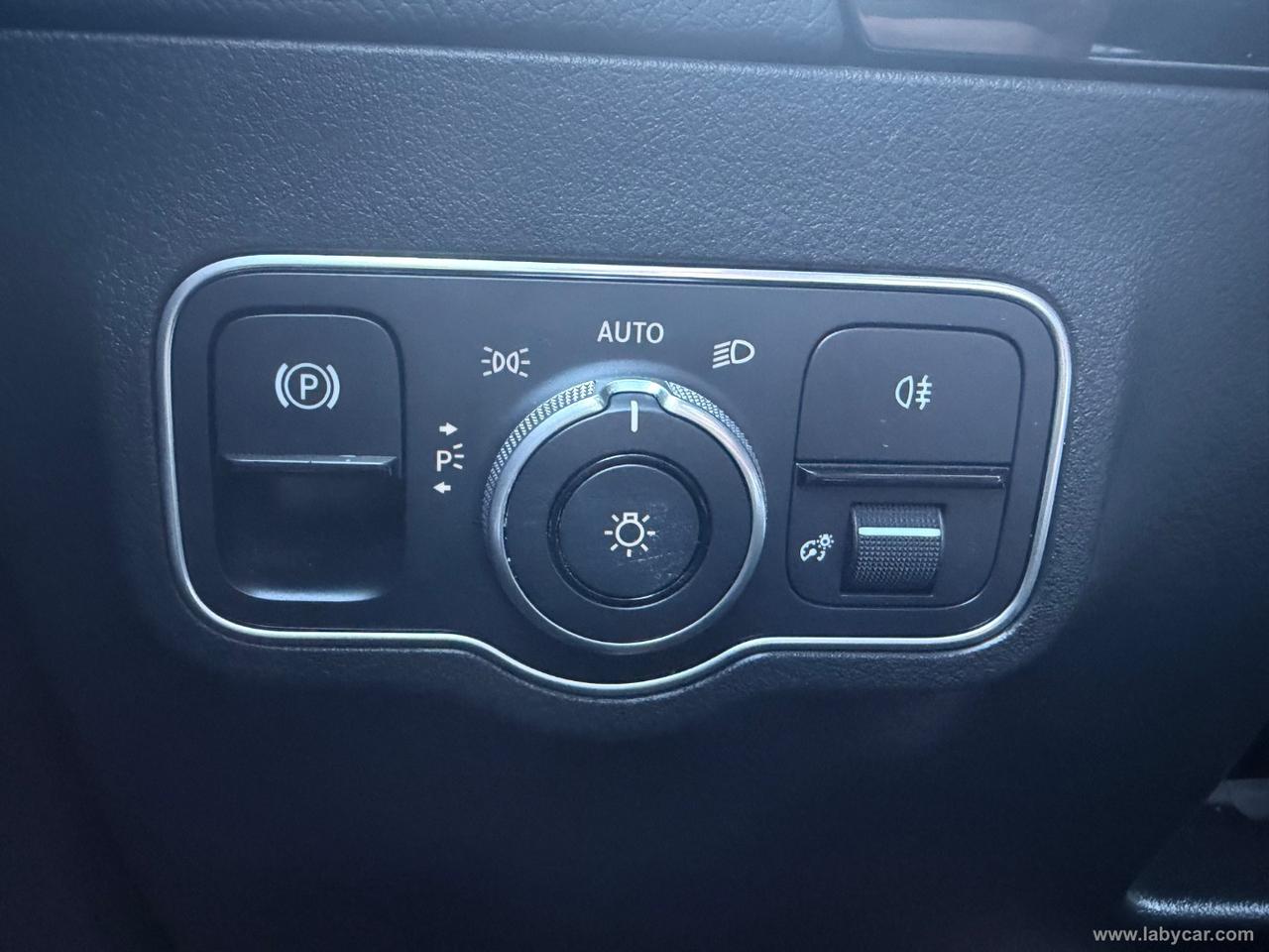 MERCEDES-BENZ GLA 180 d Automatic Sport Plus