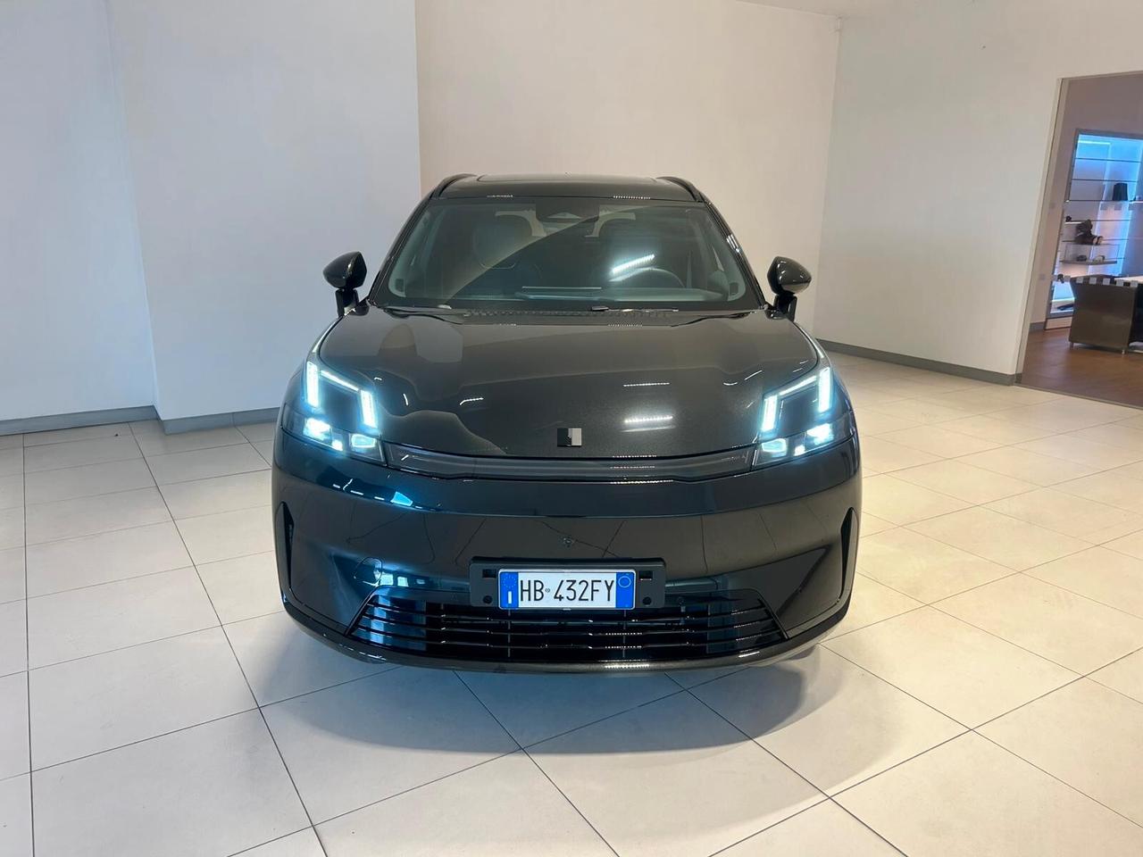 Lynk&co 08 PHEV More