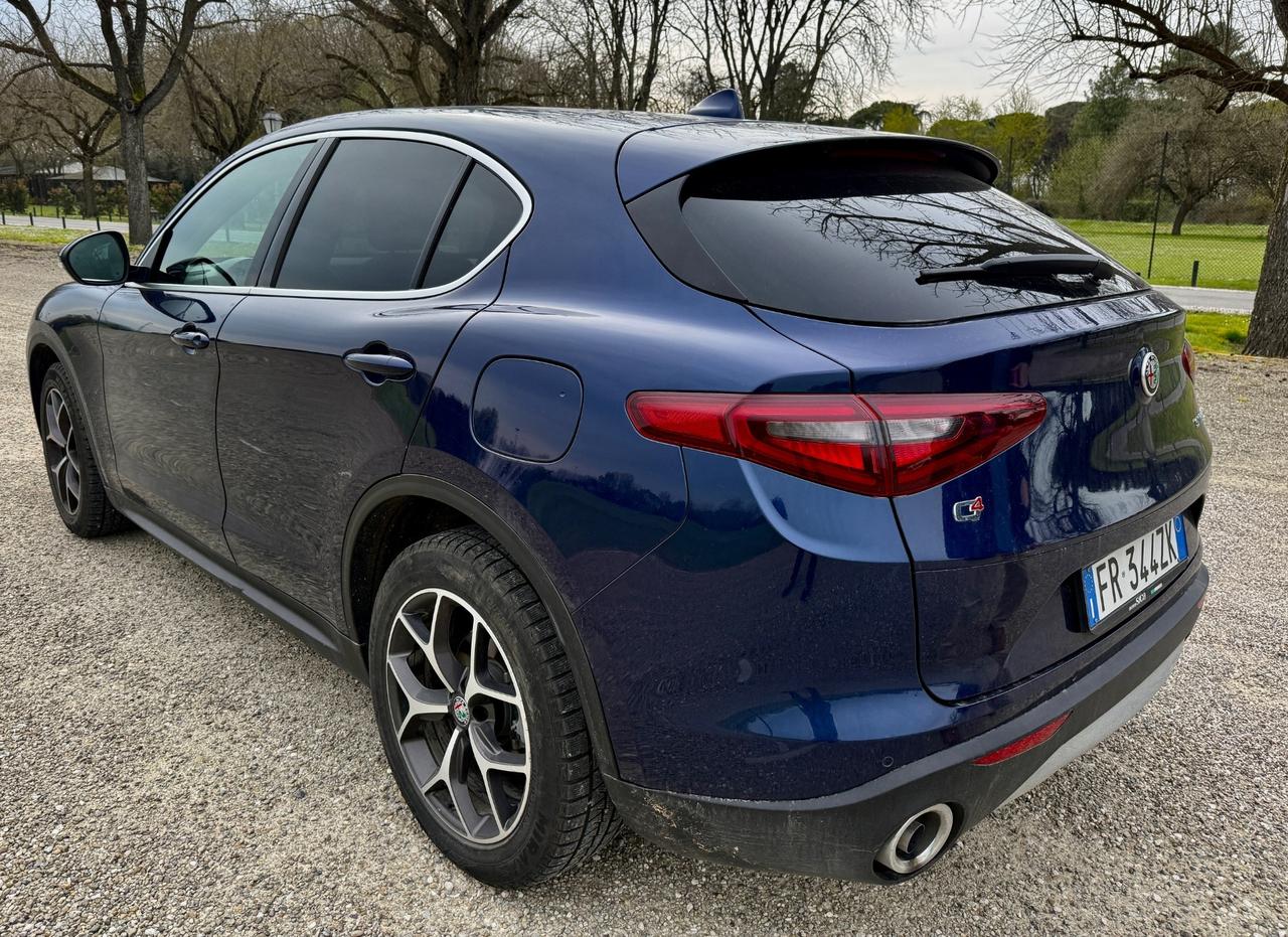 Alfa Romeo Stelvio 2.2 Turbodiesel 210 CV AT8 Q4