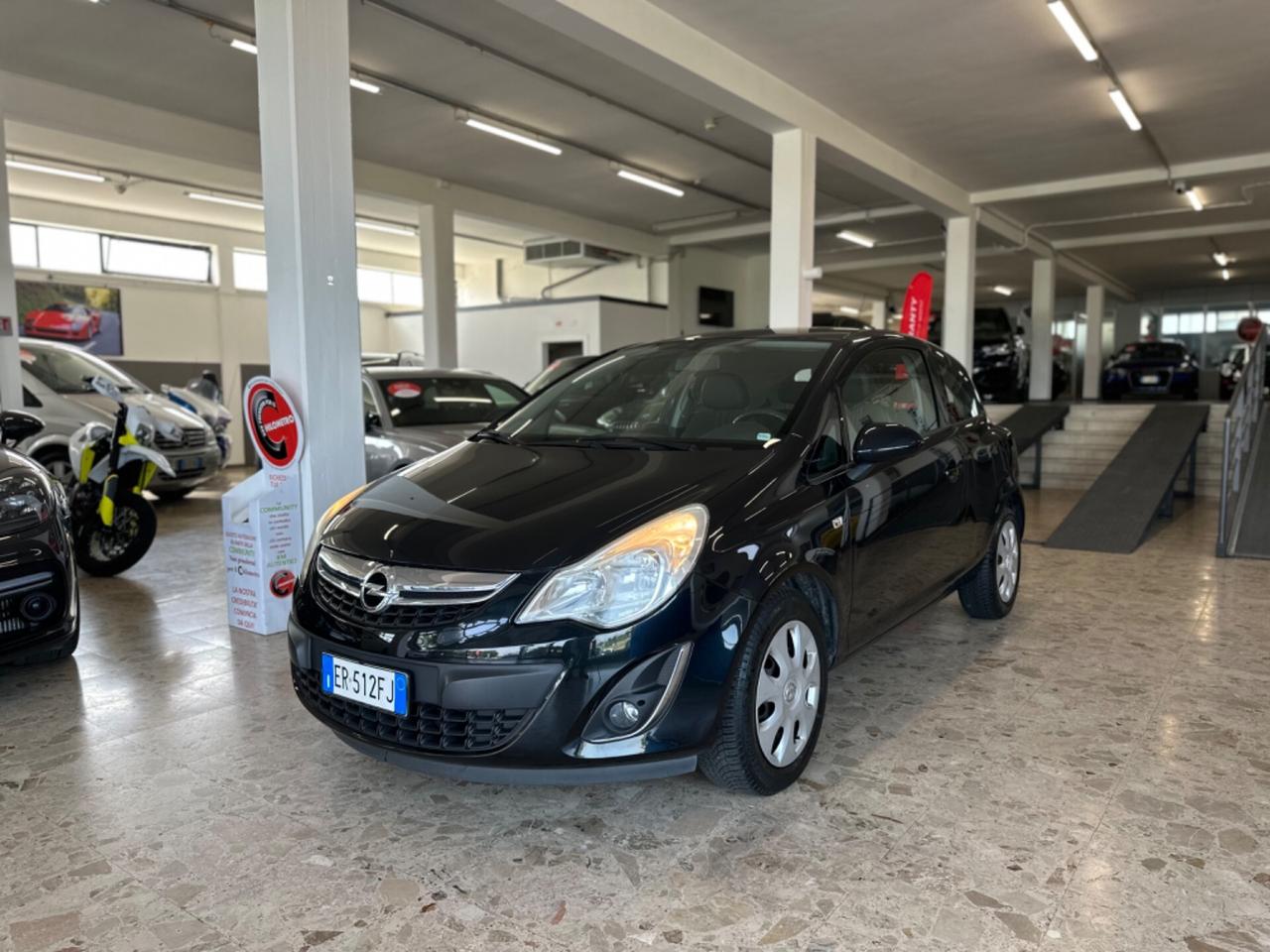 Opel Corsa 1.2 3 porte GPL Edition 05/2013 Neopatentati