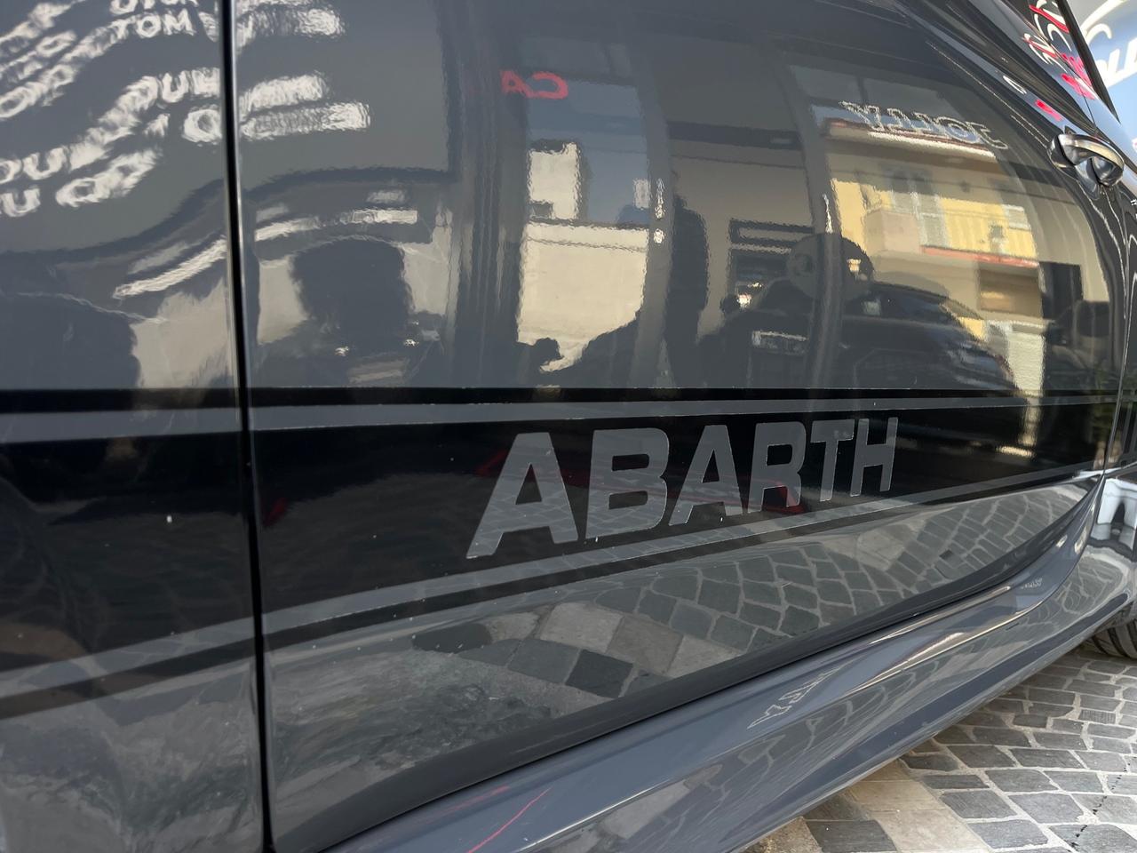 Abarth 595 1.4 Turbo T-Jet 165 CV Turismo IPER FULL