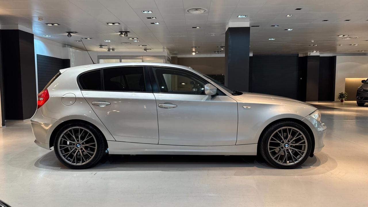 Bmw serie 1 120d 5P - 2010