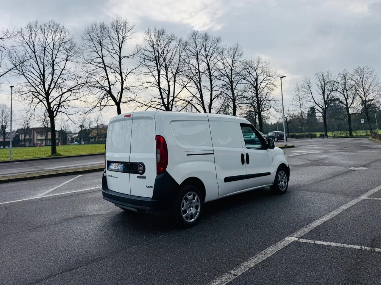 Fiat Doblo Doblò 1.4 T-Jet Natural Power PL-TN Cargo Maxi Lamierato
