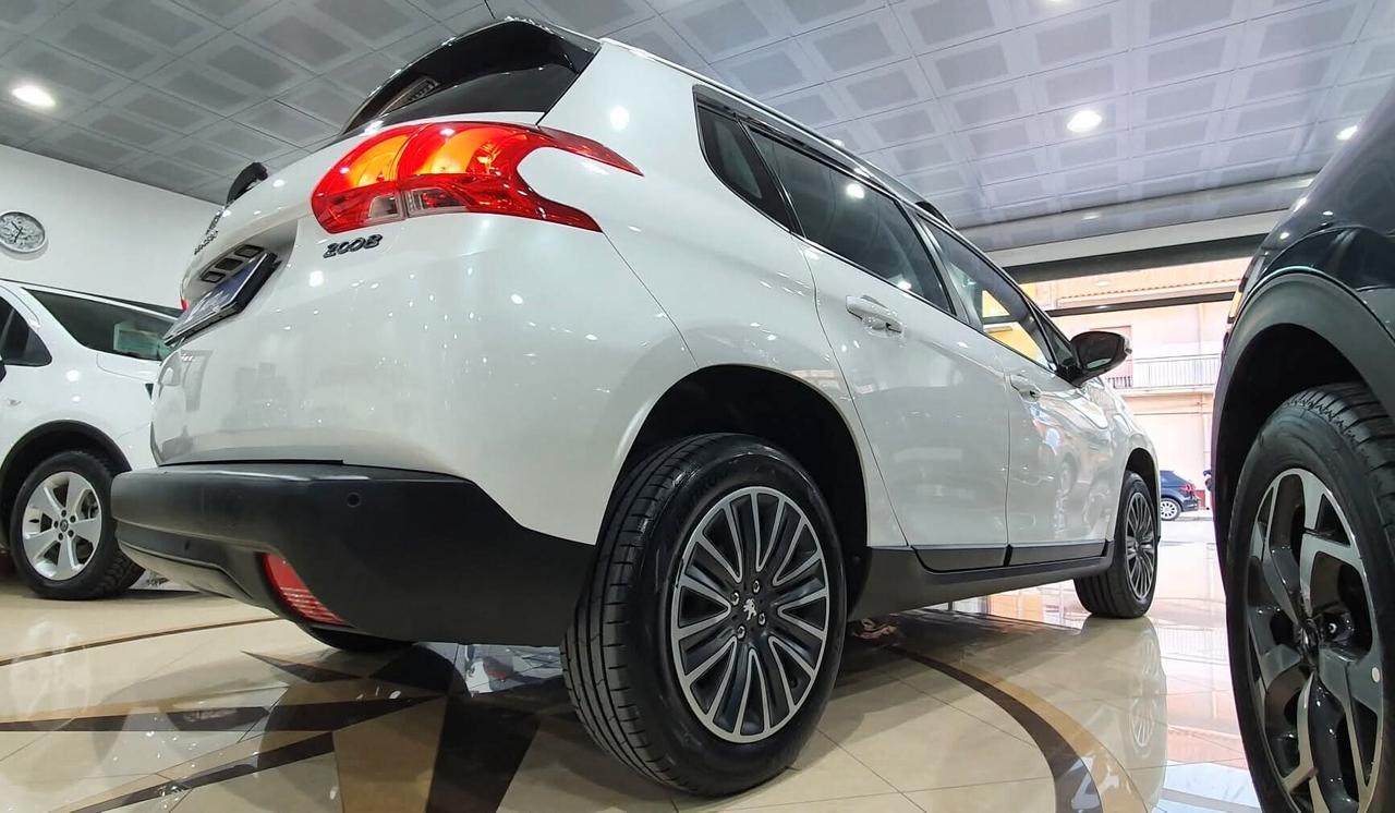 Peugeot 2008 BlueHDi 100 S&S