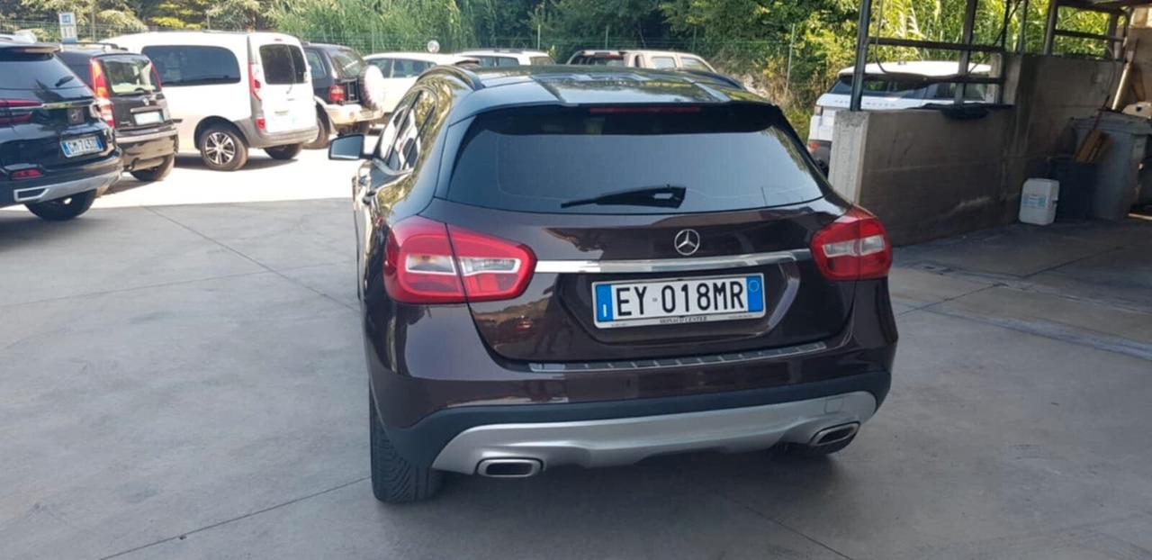 MERCEDES GLA 200 CDI SPORT