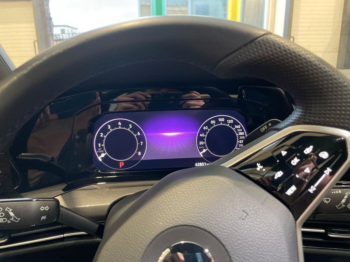 VOLKSWAGEN Golf VIII 2020 - Golf 2.0 tsi GTI 245cv dsg