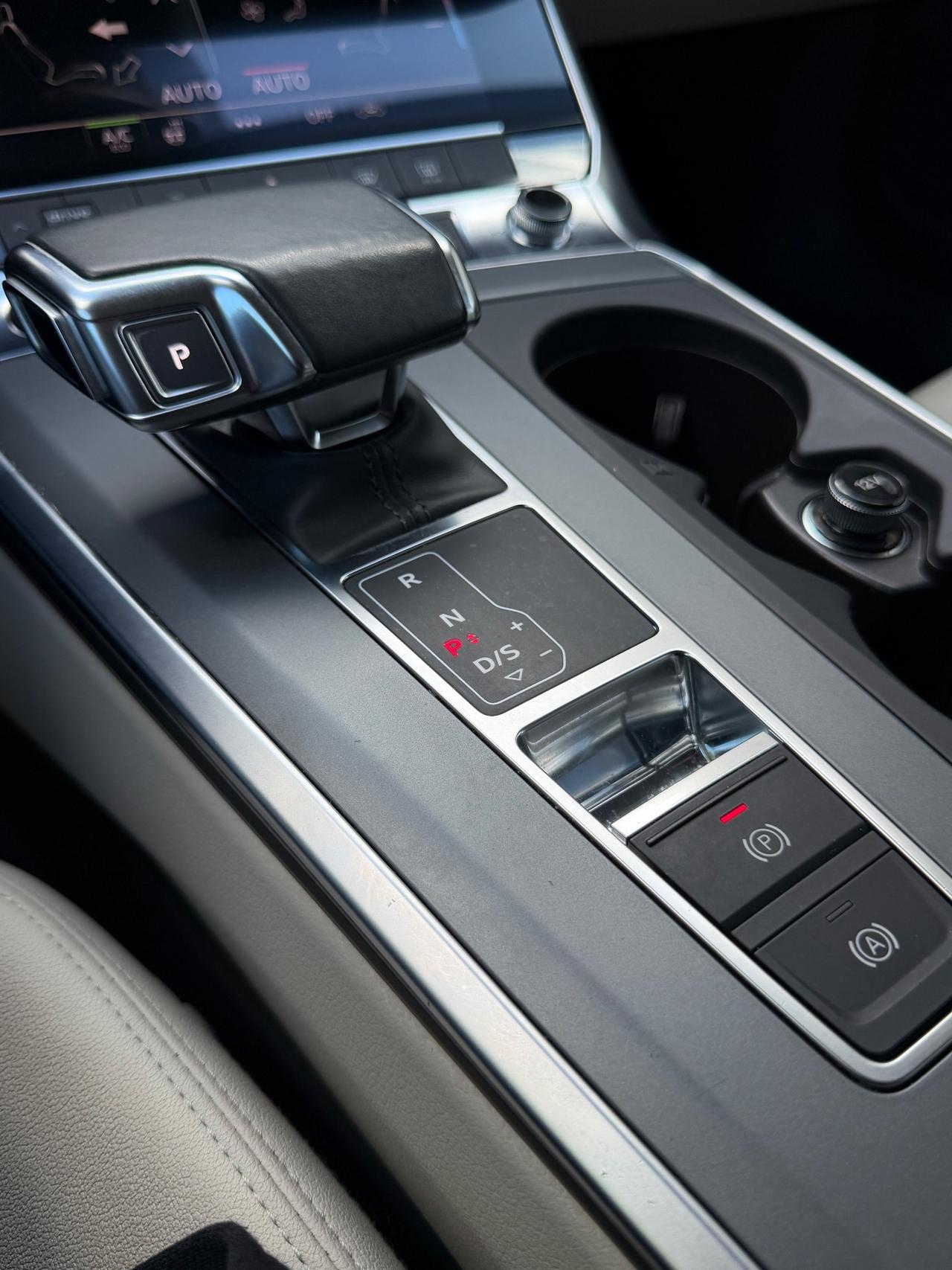 Audi A6 40 2.0 Tdi 204CV mhev VIRTUAL