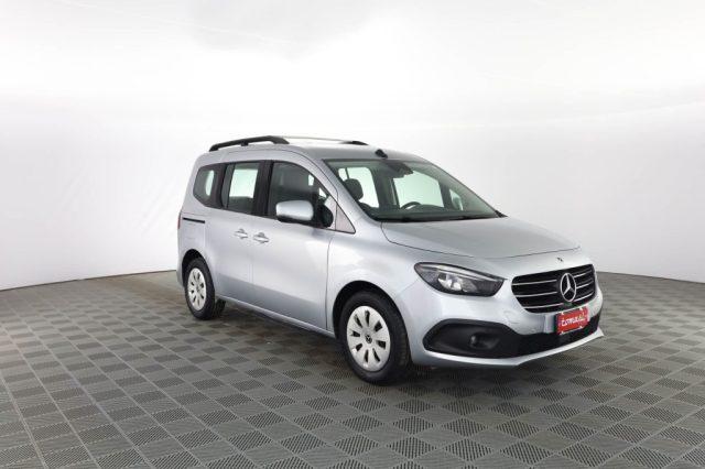 MERCEDES-BENZ CLA sse T T 180d Executive