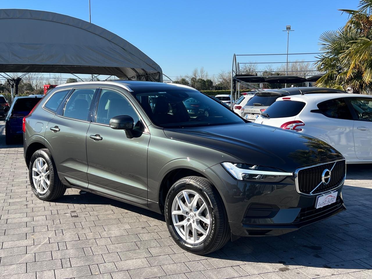 Volvo XC60 B4 (d) AWD Geartronic Momentum Pro