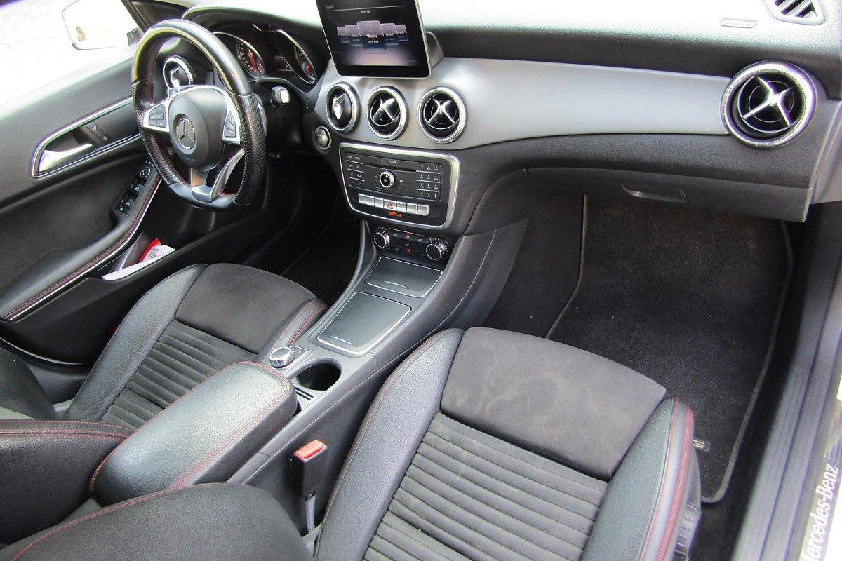 MERCEDES CLA 220 d Automatic 4Matic Shooting Brake Premium