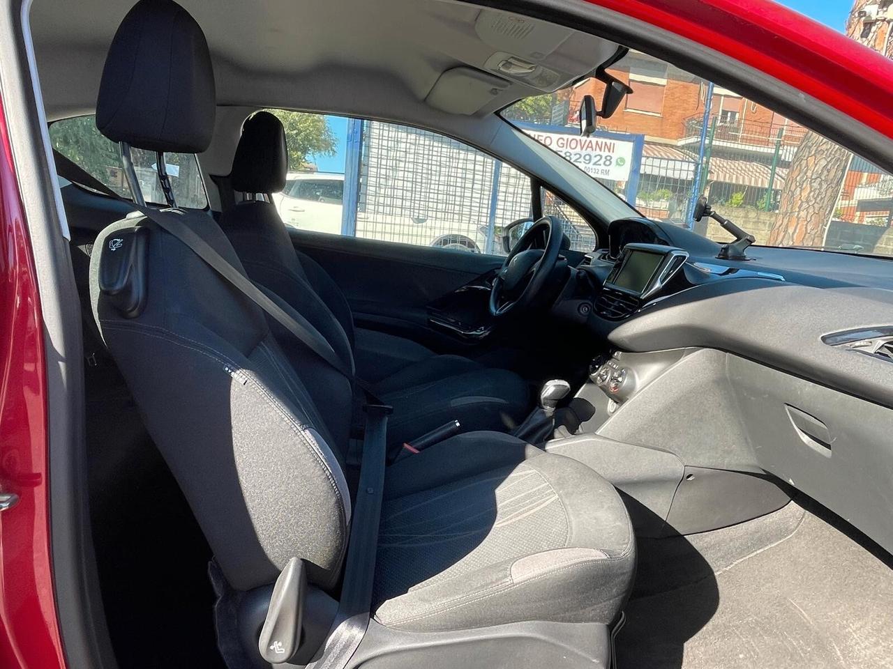 Peugeot 208 1.2 VTi 82 CV 3 porte Access