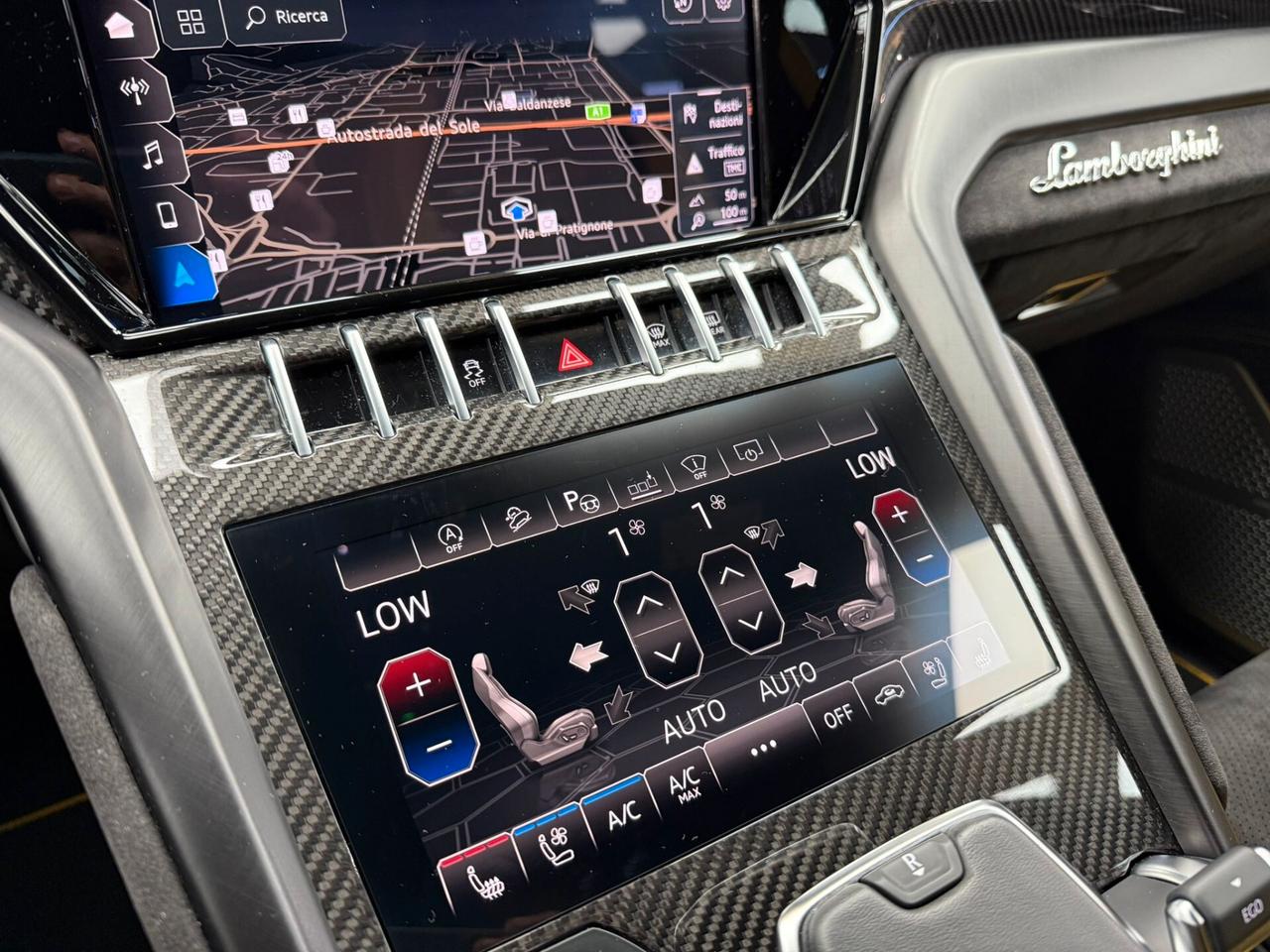 Lamborghini Urus 4.0 (878)