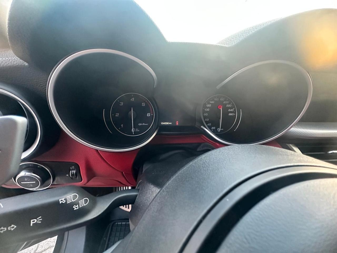 Alfa Romeo Stelvio 2.2 Turbodiesel 190 CV AT8 Q4 Executive