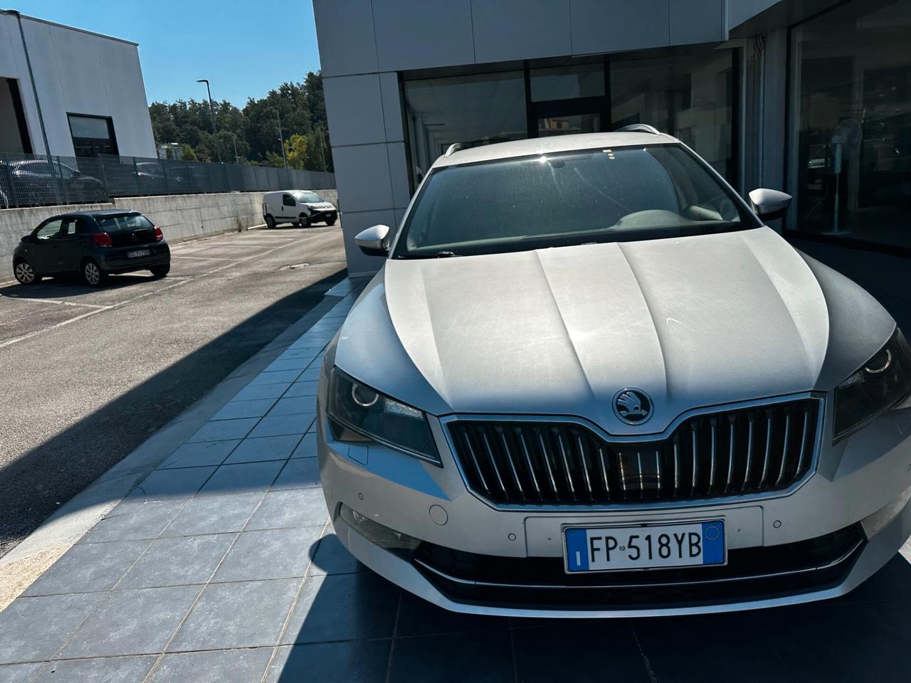 Skoda Superb 1.6 TDI Wagon Executive