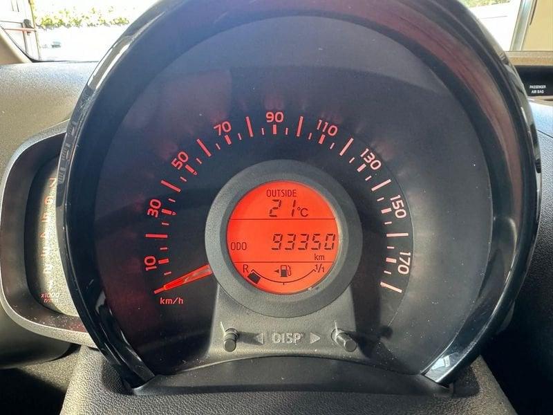Toyota Aygo Aygo 5p 1.0 x-black tss
