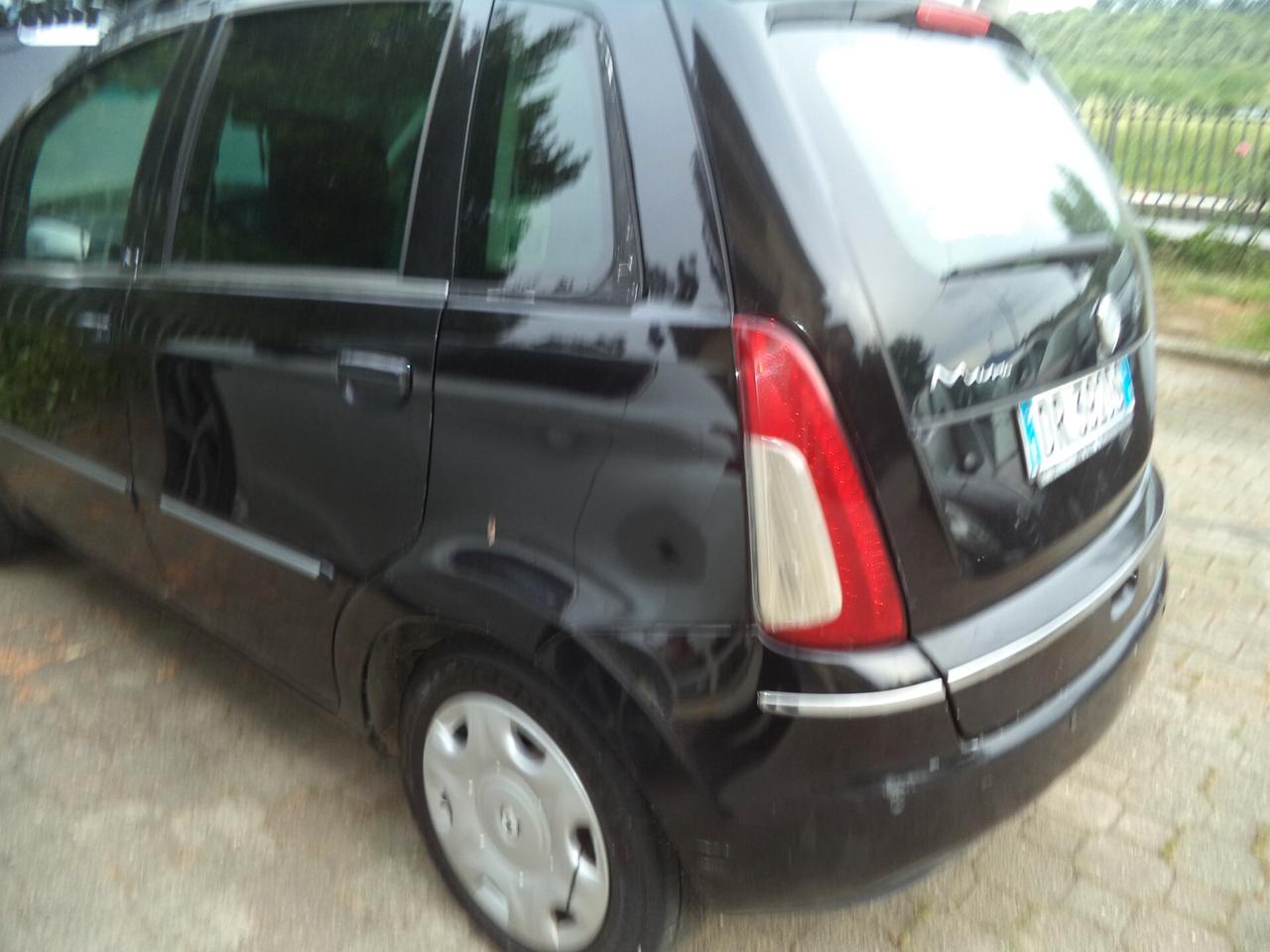 Lancia MUSA 1.6 Multijet Poltrona Frau
