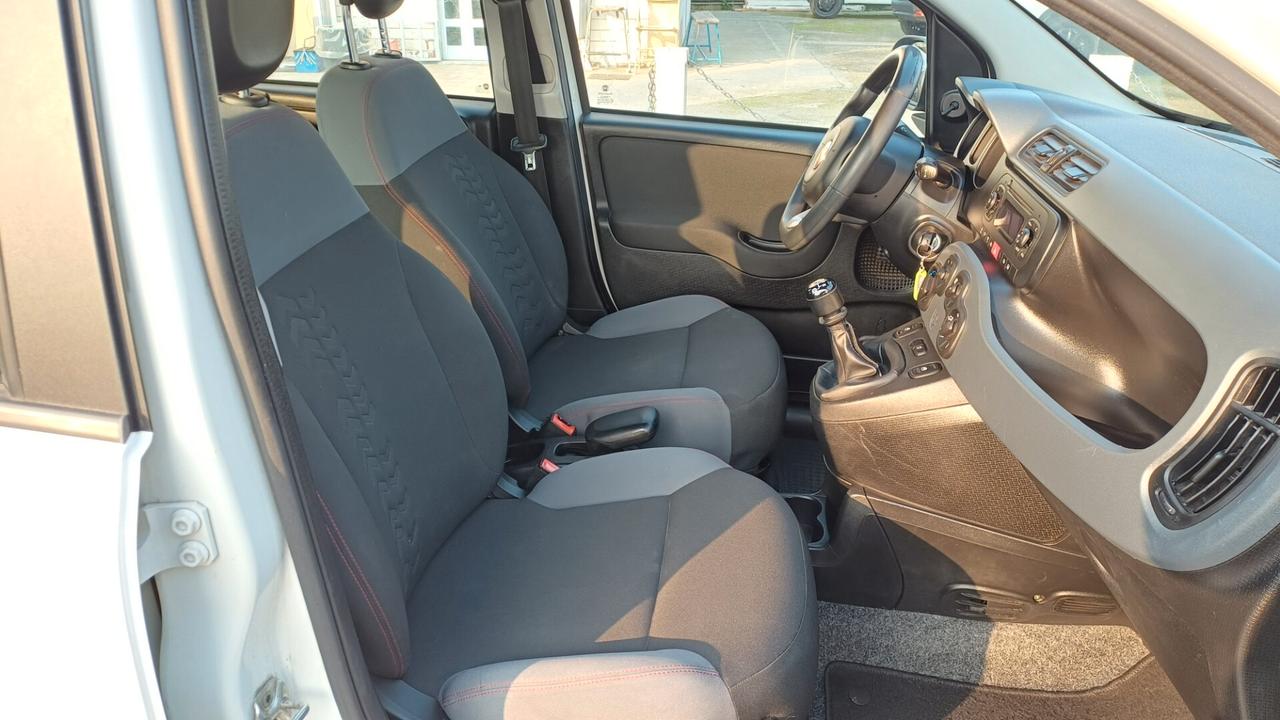 Fiat Panda 1.2 Easy SOLO 95MILA KM 2017
