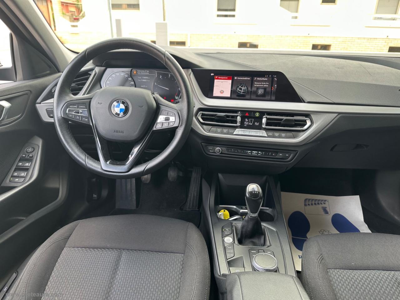 BMW 116d 5p. Advantage