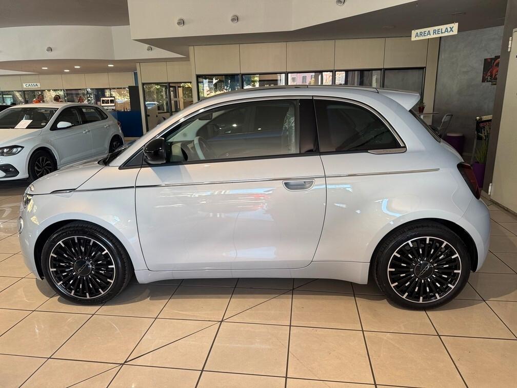 Fiat 500 1.0 hybrid La Prima Nav Led Cam App conn 17" Neopat