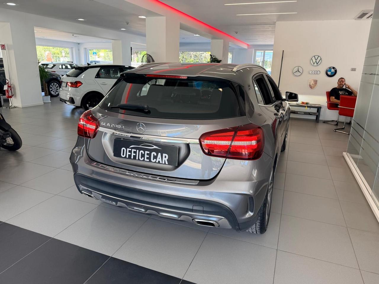 Mercedes-benz GLA 200 d Automatic Premium