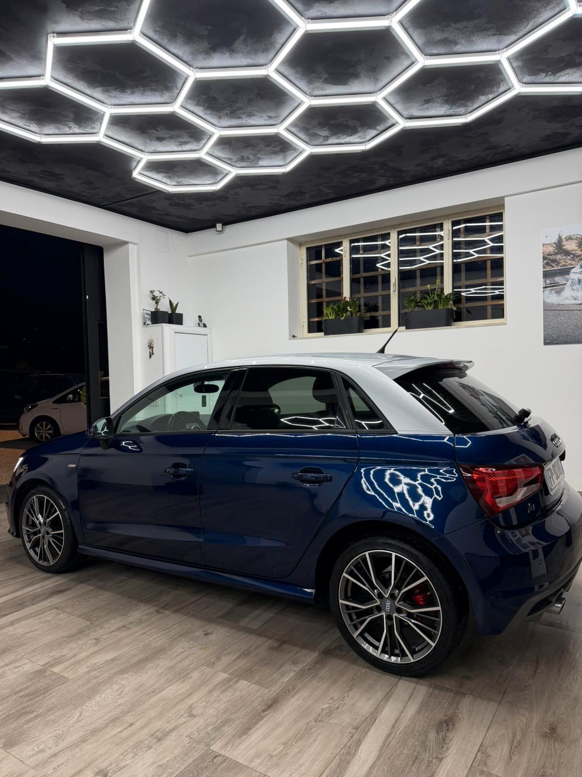 Audi A1 Sportback 1.4 TDI S tronic Admired